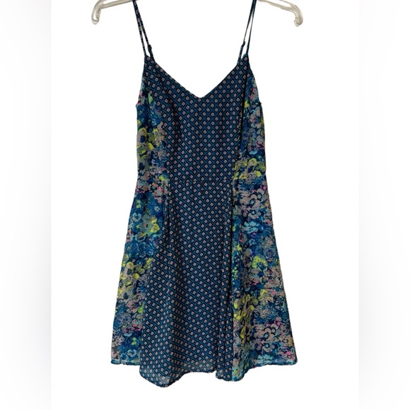 Fire Los Angeles Dresses & Skirts - NWT SUNDRESS w/ADJUSTABLE STRAPS SPRING/SUMMER XSMALL #CL